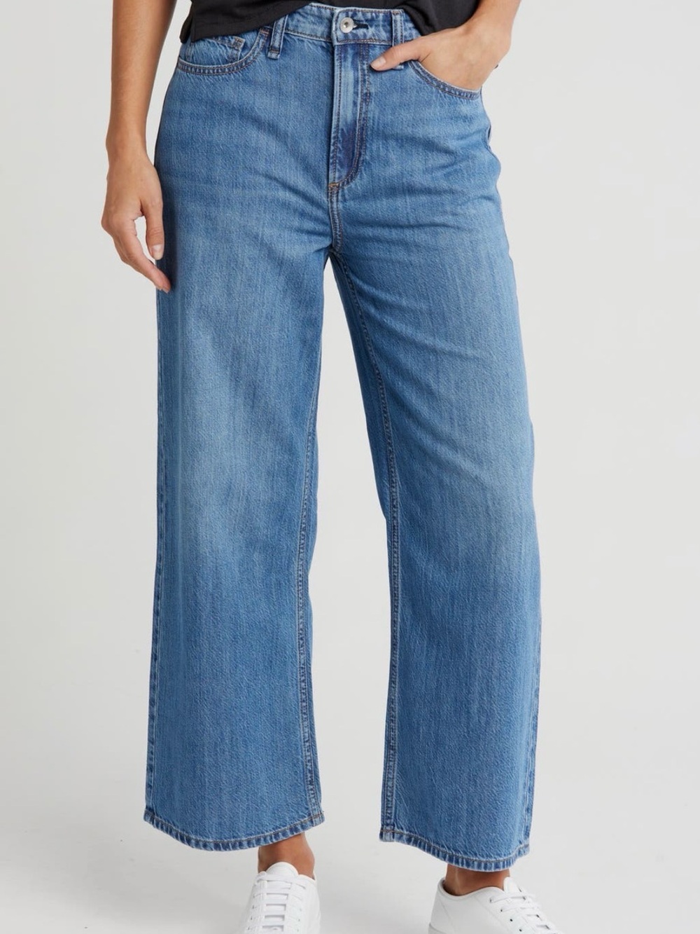 rag & bone. Lori Mid-Rise Crop. Medium Wash. size 25.